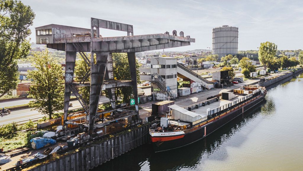 Kulturschiff am Neckar: Die Stadt genehmigt    Fridas Pier