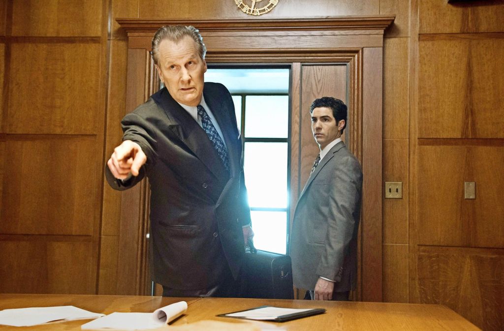Jeff Daniels und Tahar Rahim als FBI-Agenten mitten im Bürokrieg
