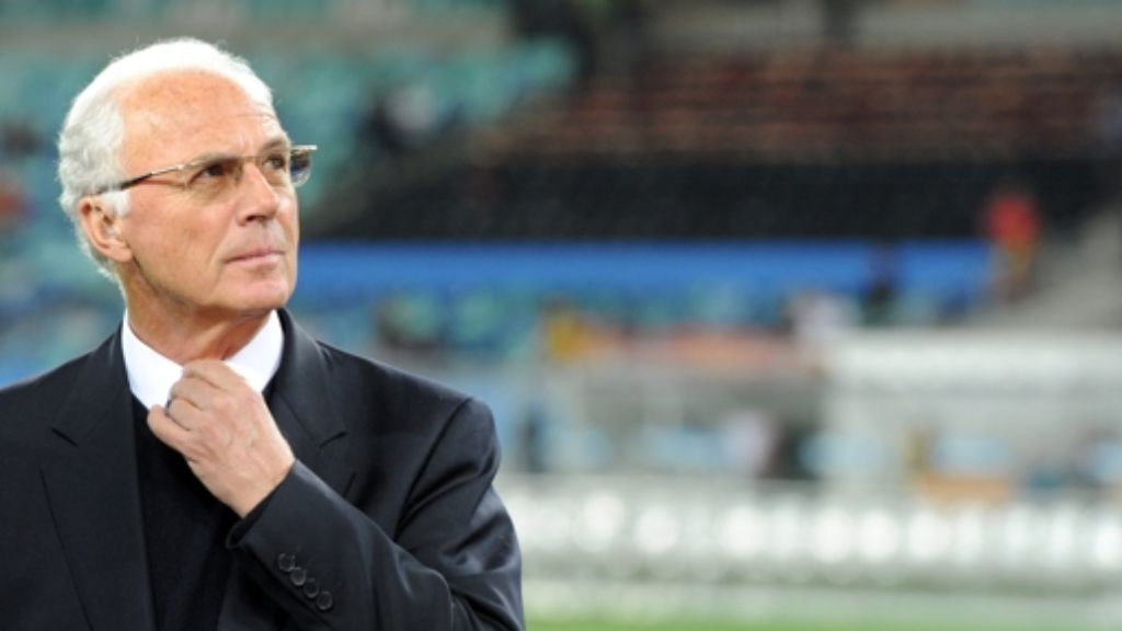 Sepp Blatter: Beckenbauer gibt Rückendeckung