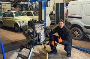 Fellbacher  repariert Autos in der Toskana