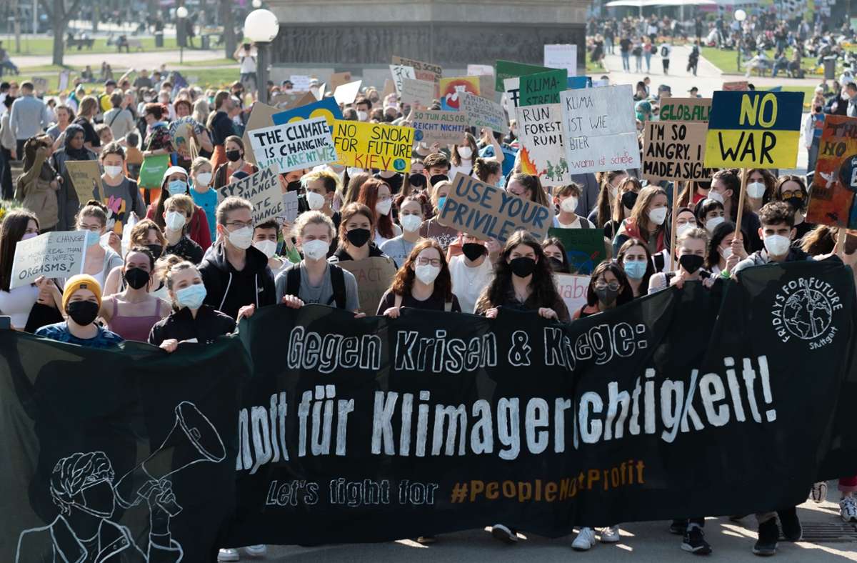 Für konsequenten Klimaschutz gehen auch in Stuttgart vor allem junge Menschen auf die Straße. Foto: Lichtgut/Leif Piechowski