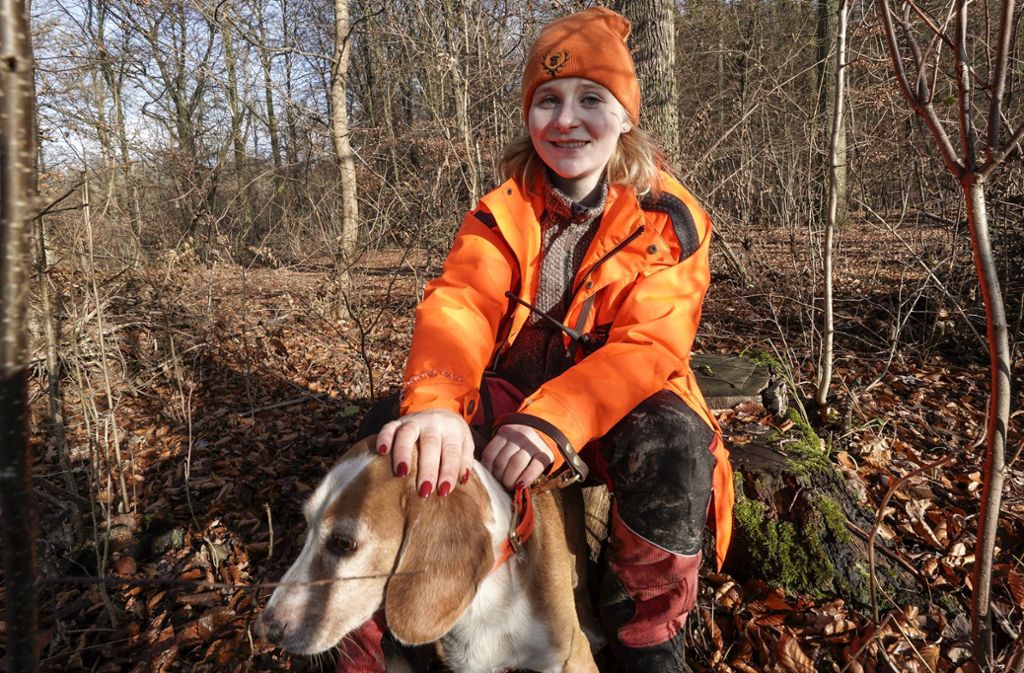Jana Kissel gehört zu den etwa 3000 Jägern, die 2019 den Jagdschein gemacht haben. Wie viele ihrer Kollegen hat sie noch nie auf ein Tier geschossen. Foto: factum/Jürgen Bach