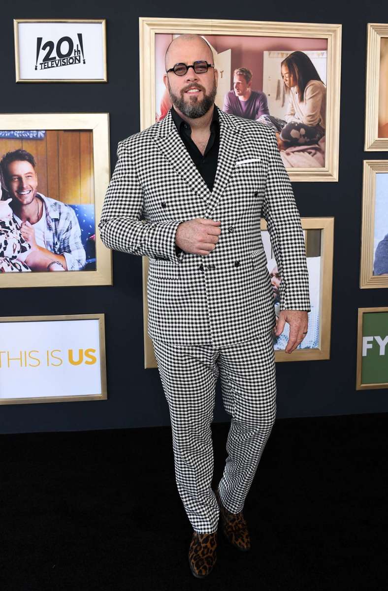 Schauspieler Chris Sullivan spielt die Rolle „Toby Damon“, den Ehemann von Kate.