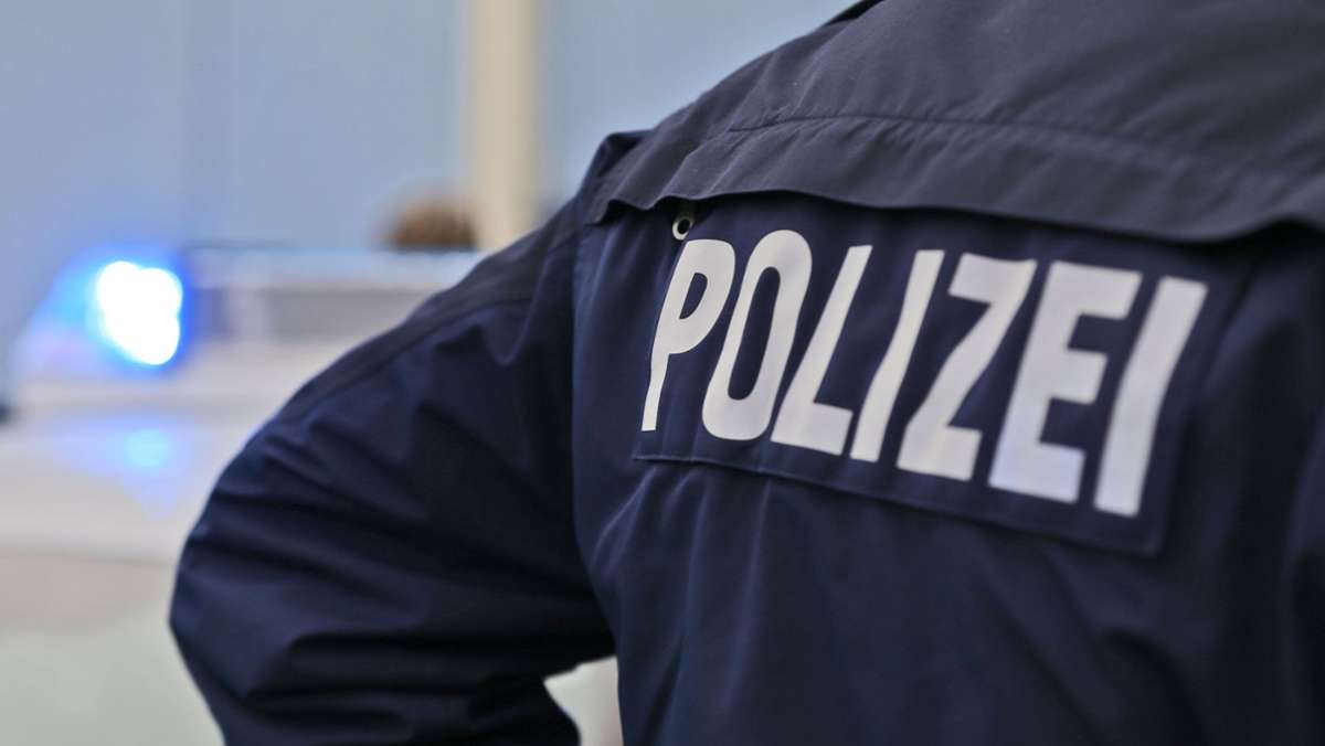 Versuchter Raub in Esslingen: Geld gefordert und zu Fall gebracht