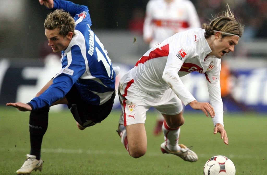 Martin Lanig zog sich in einem Spiel gegen den SC Freiburg einen Kreuzbandriss zu. Das war im August 2009. Nach der damaligen Saison wechselte der Mittelfeldspieler vom VfB zum 1. FC Köln. Bevor er seine Karriere beendete spielte er noch für Eintracht Frankfurt und Apoel Nikosia.