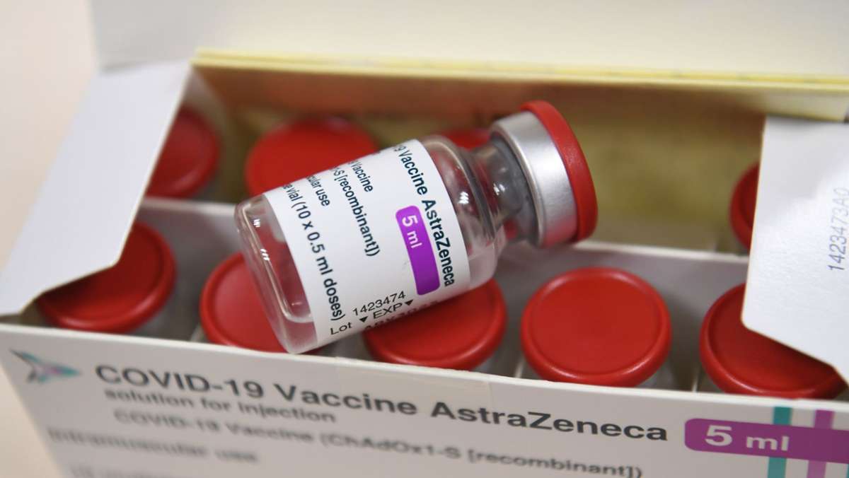 Weil es Lieferverzögerungen gegeben hat und der Impfstoff eine schlechte Presse habe, will Österreich die Impfungen mit Astrazeneca-Dosen bis Anfang Juni auslaufen lassen, wie der Gesundheitsminister mitteilte.