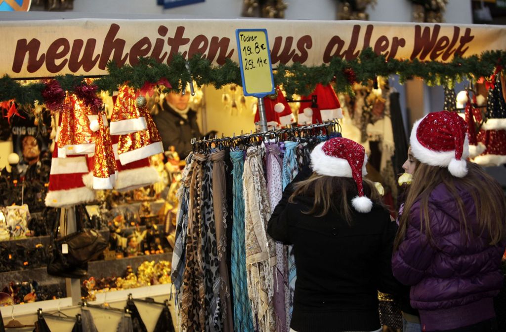 In Aidlingen kann man am 8. Dezember über den Weihnachtsmarkt schlendern. Er findet von 11 bis 20 Uhr in der Bachgasse statt.