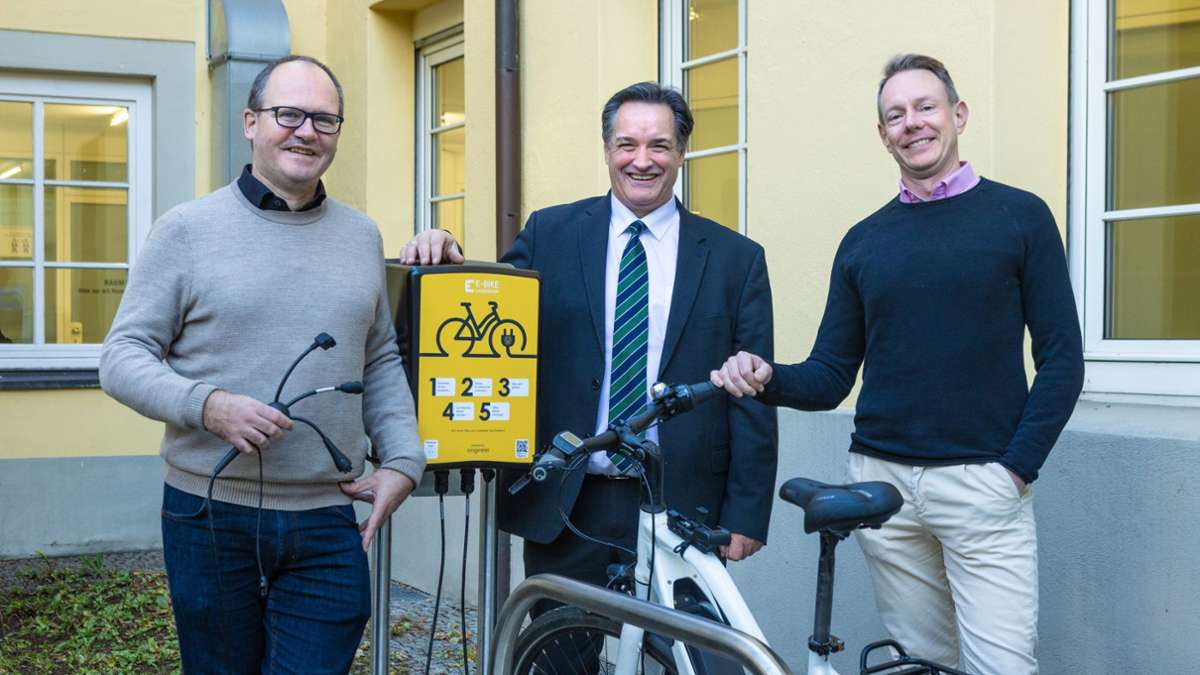 Ladestationen am Rathaus Ludwigsburg: E-Bikes kostenlos in der Stadt laden