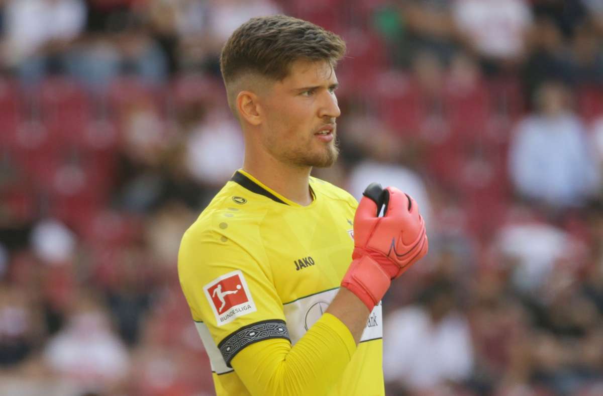 Gregor Kobel wurde für die Saison 2019/20 von Hoffenheim an den Neckar ausgeliehen. Nachdem der Schweizer bereits in der zweiten Liga der Stammtorhüter des VfB war, verpflichteten die Schwaben Kobel im Sommer 2020 fest, um ihn ein Jahr später an Borussia Dortmund zu verlieren.