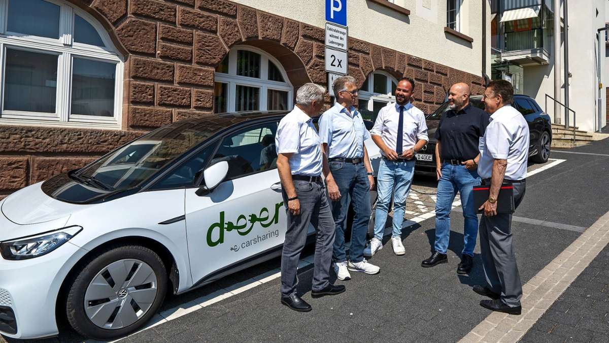 Neuer Carsharing-Anbieter: Der grüne Hirsch rollt  verstärkt im Enzkreis
