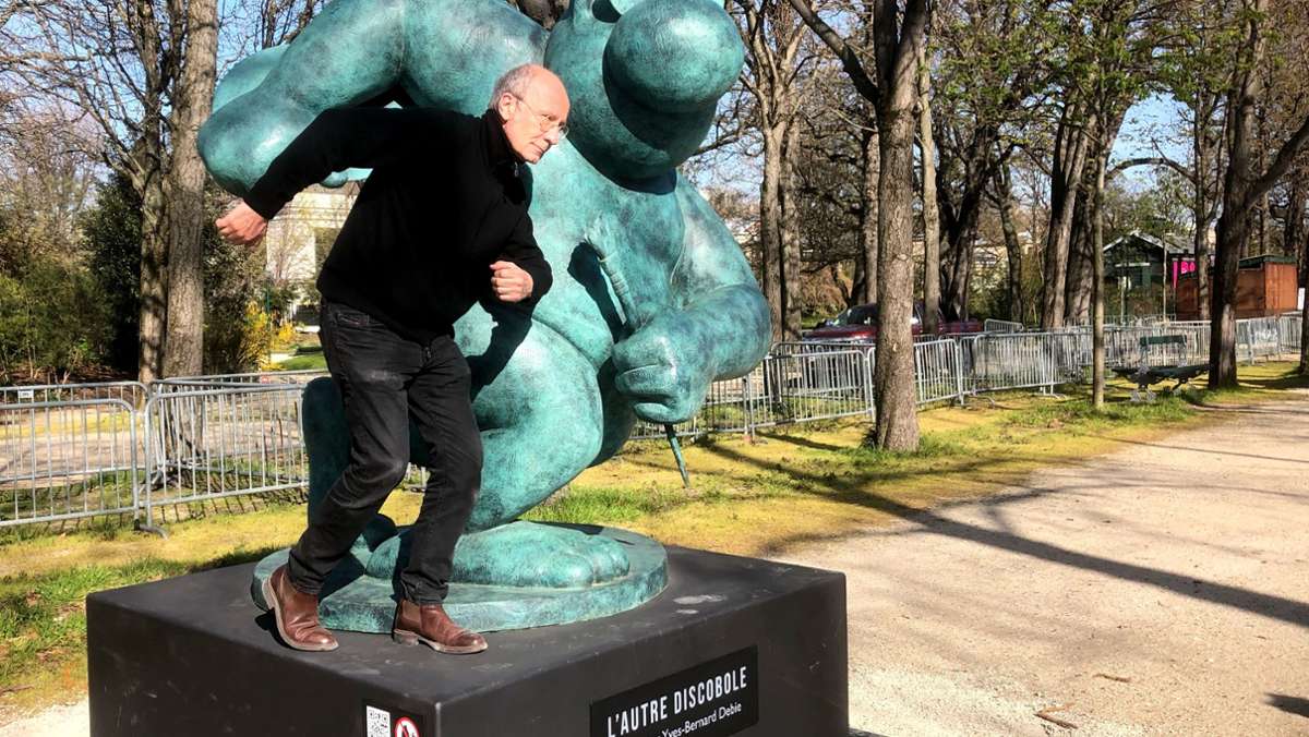 Ausstellung auf den Champs-Élysées: Scharfsinnige Kommentare in Bronze gegossen