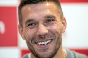 Podolski traut DFB-Elf gute Heim-EM zu