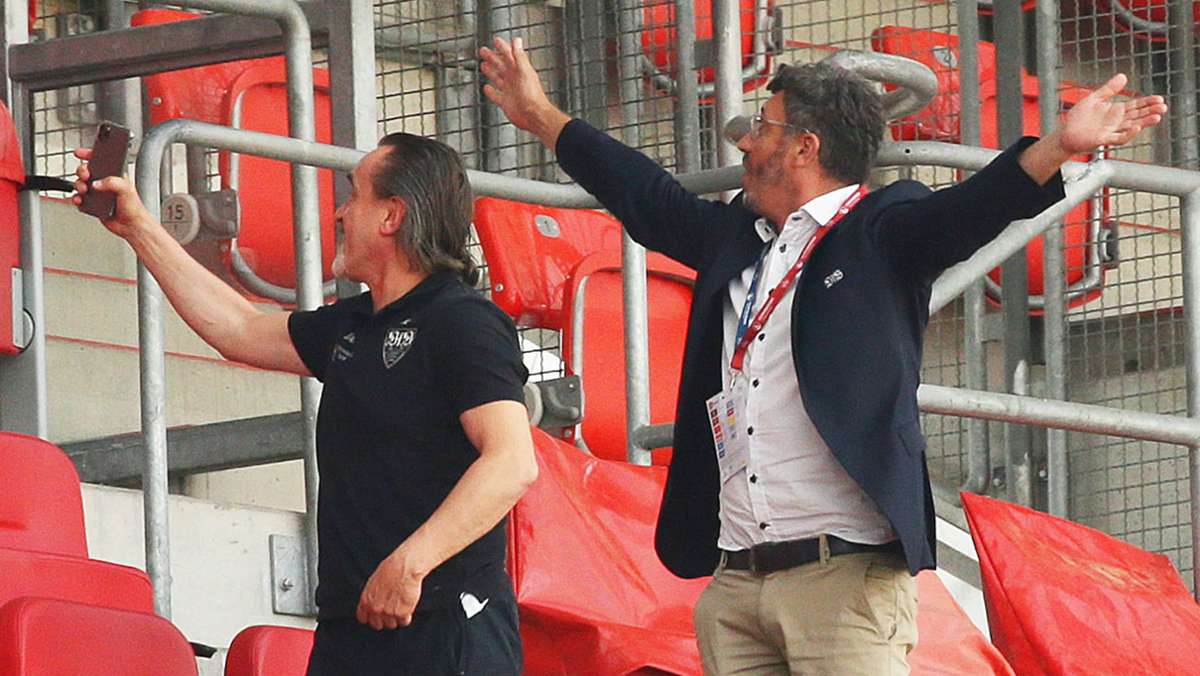  Eine kleine Kabinenparty gab es, die große Aufstiegsfeier des VfB Stuttgart soll aber erst in der kommenden Woche steigen. So will es der Sportdirektor Sven Mislintat – der sein Ziel aber auch so gut wie erreicht hat. 