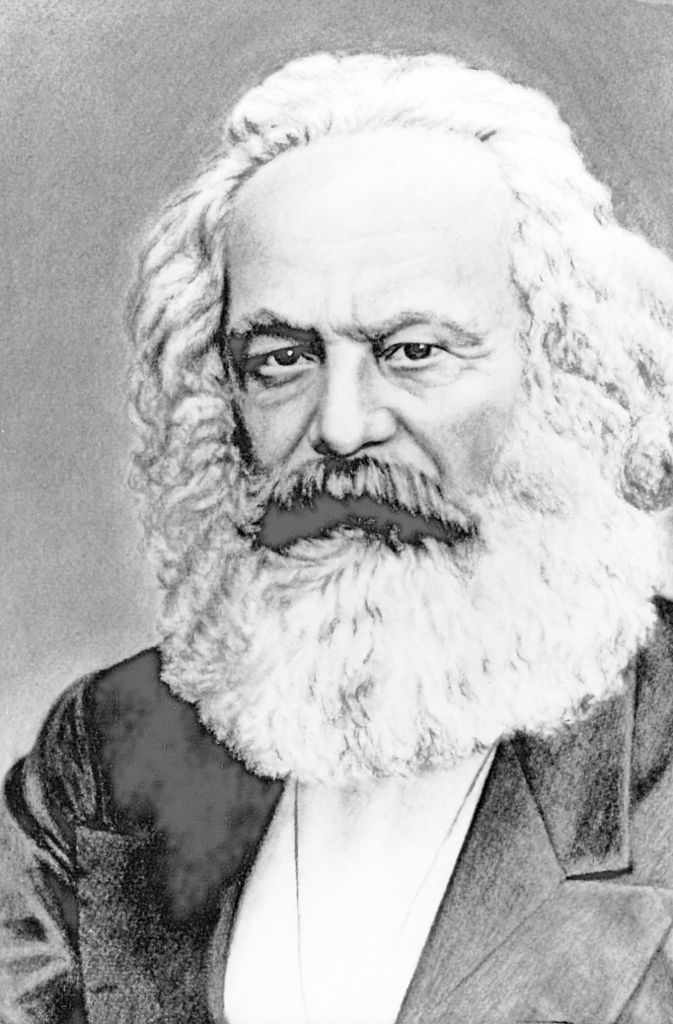 Karl Marx (1818–1883): Geld hat sich zum Fetisch entwickelt, der Kapitalismus führt dazu, dass der Kapitalist den Arbeiter ausbeutet, um, salopp gesagt, sinnlos viel Geld anzuhäufen. Ziel muss die Abschaffung von Klassen sein, sagt der deutsche Philosoph. In der kommunistischen Gesellschaft läuft es dann so: Der Arbeiter erhält eine Bescheinigung für seine geleistete Arbeit und bekommt dafür dieselbe Menge, den adäquaten Teil von Konsumtionsmitteln von der Gesellschaft zurück.