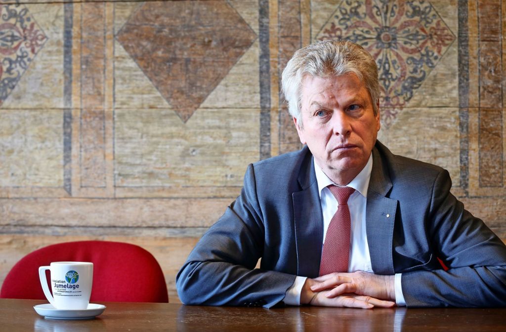 Oberburgermeister Von Bietigheim Bissingen Jurgen Kessing Stellt