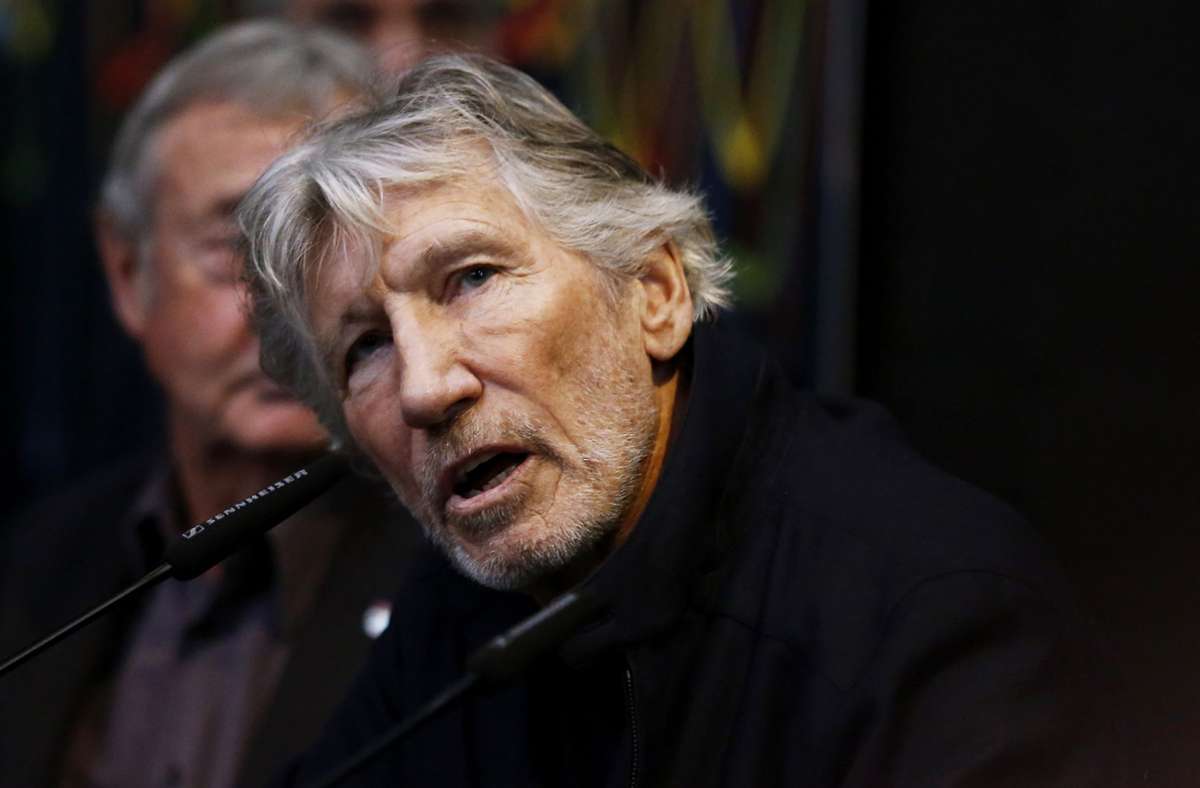 Roger Waters bei einer Pink-Floyd-Ausstellung in Rom 2018. Ob er, wie angekündigt, 2023 nach München kommen wird, ist noch unklar. Foto: Getty Images/Ernesto S. Ruscio