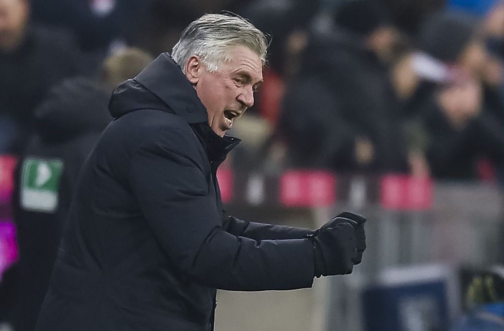Bayern-Trainer Ancelotti in Weihnachtsstimmung Foto: AFP
