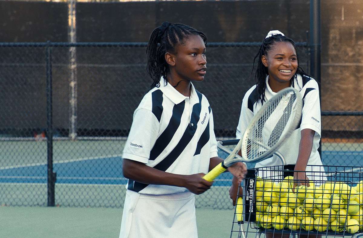 Venus (Saniyya Sidney, rechts) und Serena Williams (Demi Singleton)