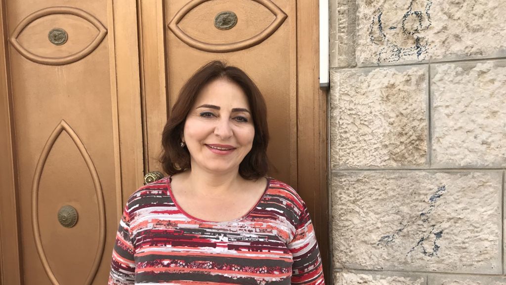  Faten Mukarker, in Deutschland aufgewachsen, arbeitet als palästinensische Reiseleiterin in Bethlehem. Im Video erzählt sie, warum Tourismus für ihr Land wichtig ist. 