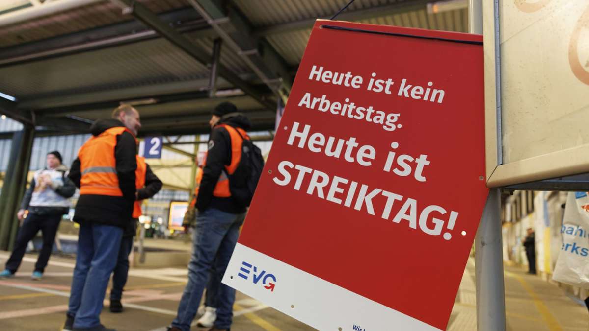 Gewerkschaft EVG droht mit neuen Streiks: „Wir könnten die Bahn wochenlang lahmlegen“