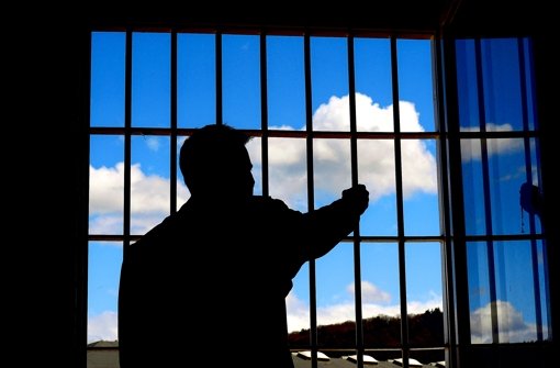 Das Bundesverfassungsgericht hat angeordnet, dass Sicherungsverwahrte besser untergebracht und behandelt werden müssen als normale Strafgefangene. Foto: dpa