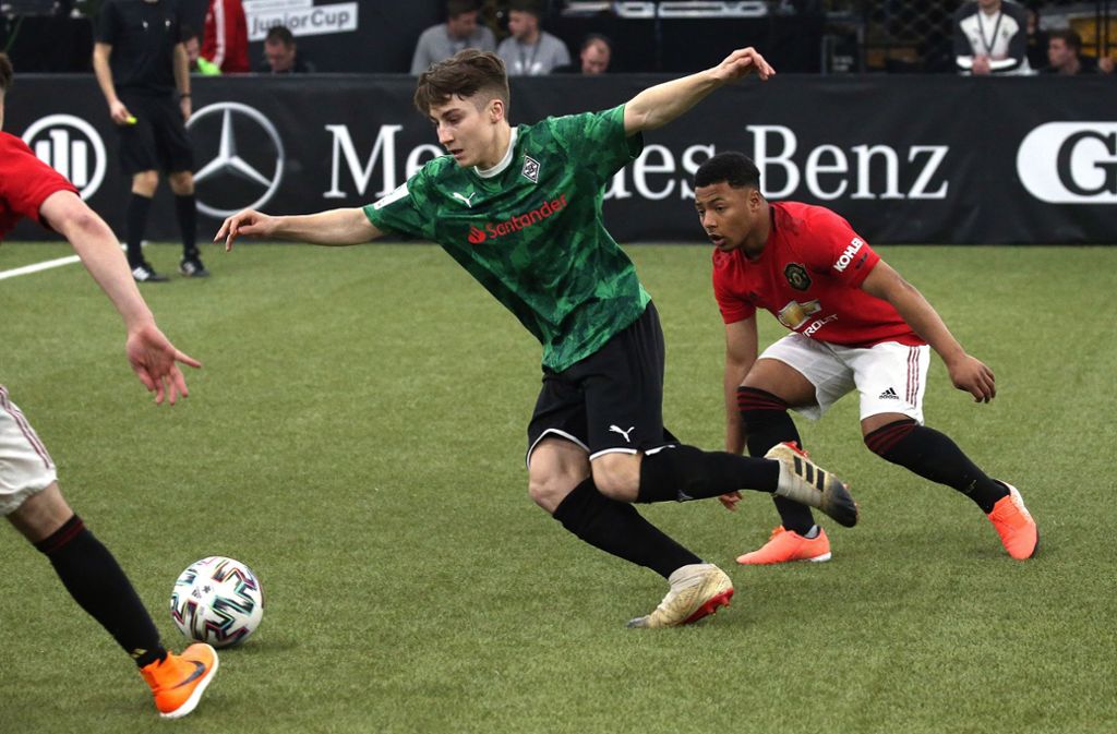 Der Nachwuchs von Borussia Mönchengladbach sicherte sich in der VfB-Gruppe den zweiten Platz. Gegen Manchester verloren die Fohlen jedoch.