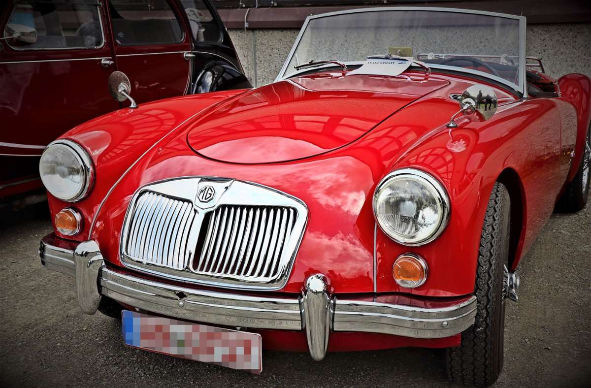 Ein Traum in Rot: MG A Roadster Baujahr 1960
