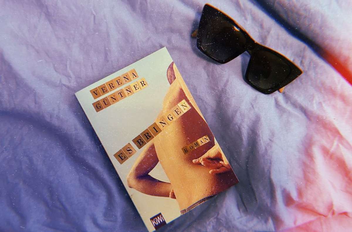 Verena Güntners Roman „Es bringen“ erschien bereits 2014 und ist ein Sommer-Klassiker.