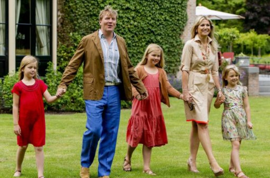 Besonders geheimnisvoll geben sich übrigens die Niederländer: Vor ihrem Urlaub bestellten König Willem-Alexander und Königin Máxima...