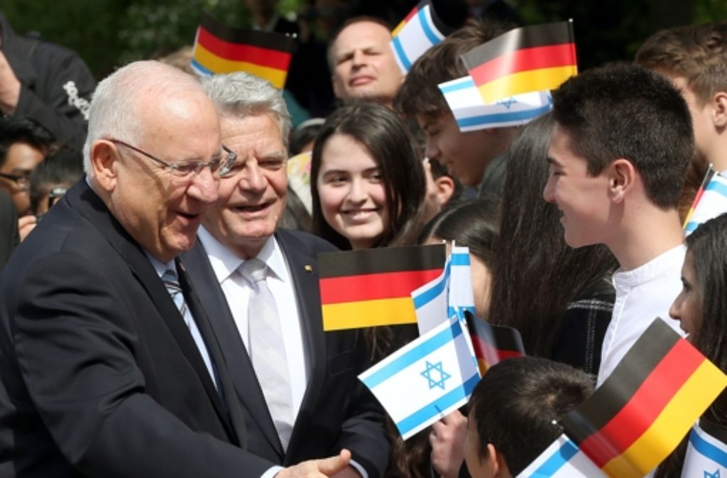 Reuven Rivlin (links) und Joachim Gauck in Berlin.