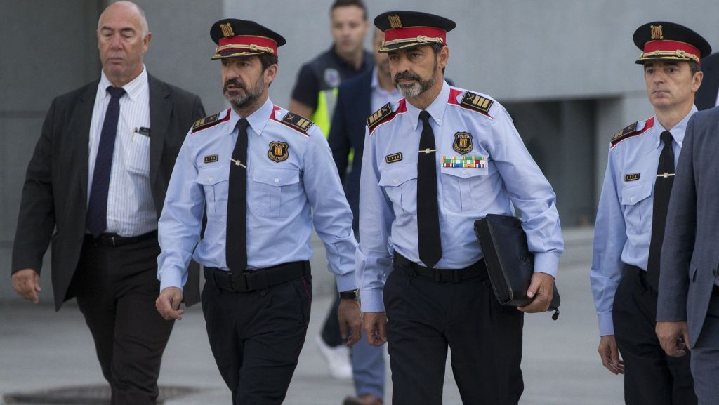 Unabhängigkeit Kataloniens: Spanien fordert Haft für katalanischen Polizeichef
