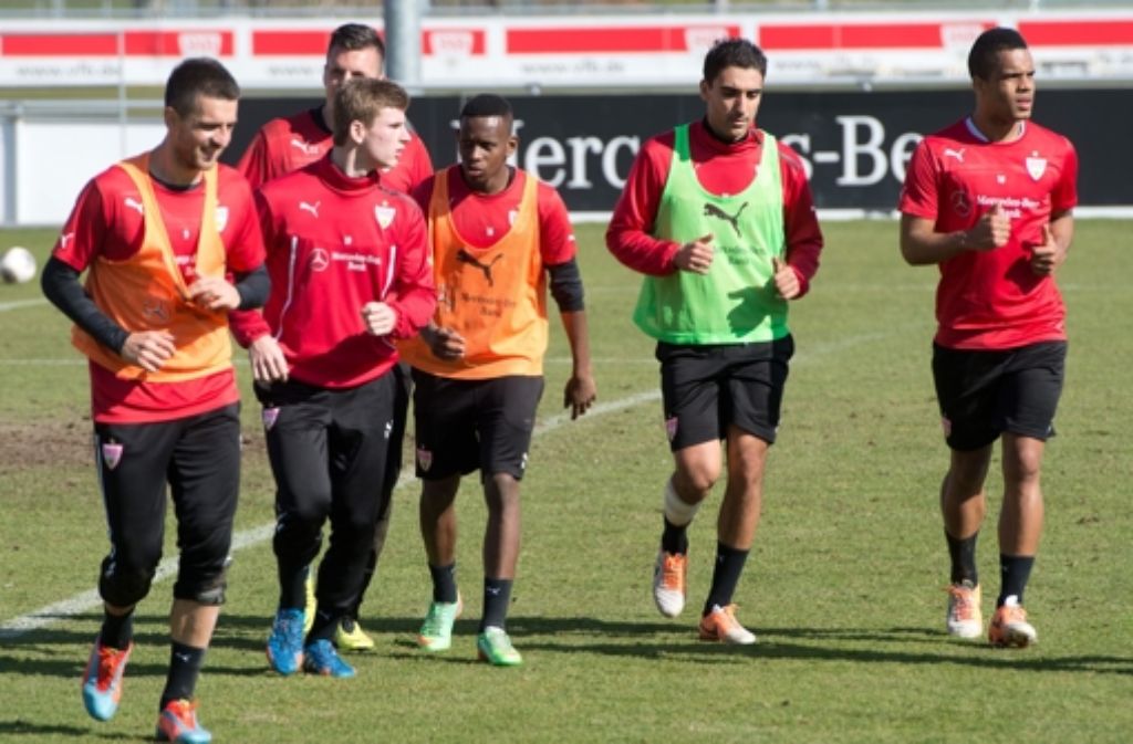Unter einem neuen Trainer soll die Trendwende beim VfB Stuttgart klappen. Wie die Saison bisher gelaufen ist, zeigt unsere Fotostrecke.