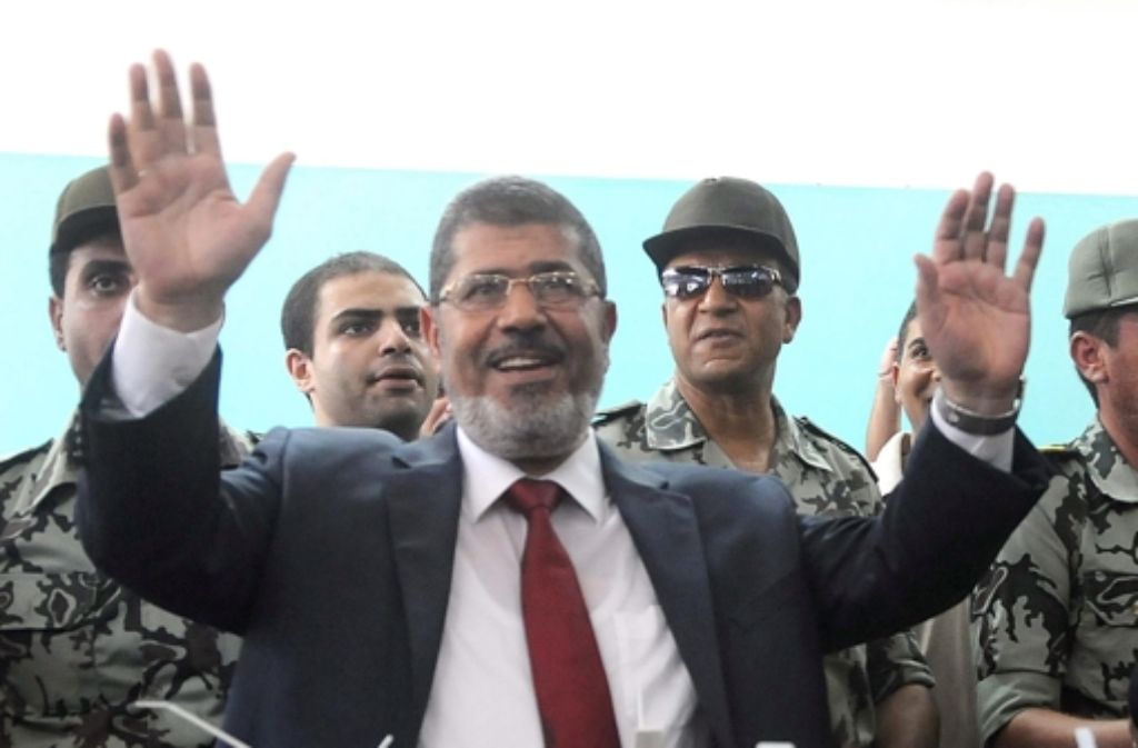 Mohammed Mursi wird am 30. Juni 2012 mit 51,7 Prozent der Stimmen der erste frei gewählte Präsident Ägyptens.