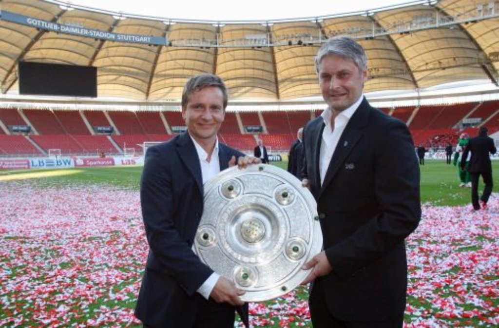 Der erfolgreichste Tag in der Trainer-Karriere des VfB Stuttgart. Im Mai 2007 gewinnen die Schwaben die Deutsche Meisterschaft und verzücken eine ganze Nation mit ihrer frechen Spielweise. Heute,...