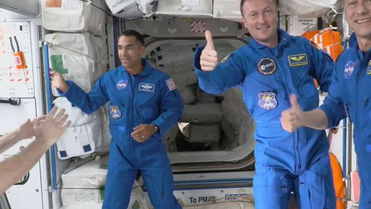 Matthias Maurer: Deutscher Astronaut an ISS angekommen
