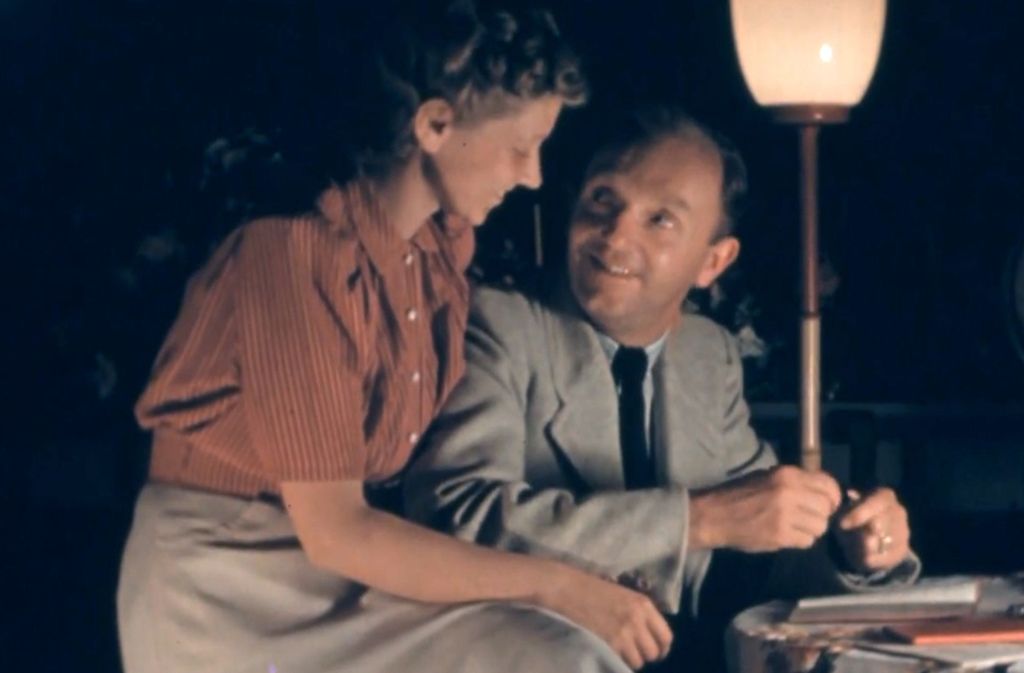 Hobbyfilmer Walter Hachenburg dokumentiert den Familienalltag in NS-Diktatur und Krieg. Seine Frau und er erwarten 1939 ein Kind. Die unveröffentlichten Privatfilme geben persönliche Einblicke in den Alltag vor 80 Jahren.