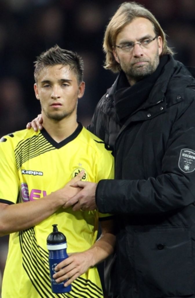 Zu Beginn des Jahres 2011 unterschrieb Leitner (l., hier mit Jürgen Klopp) einen Vertrag bei Borussia Dortmund,...