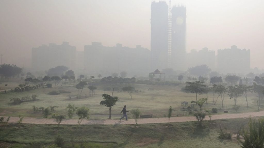  Im Gegensatz zu China hat Indiens Hauptstadt Delhi kein Smog-Warnsystem. Dabei sind die Schadstoffwerte dort noch viel höher. Die Folgen sind fatal für die Gesundheit. 