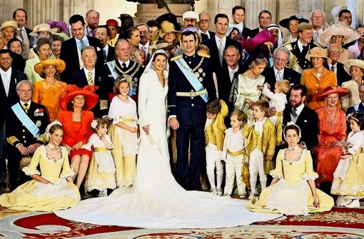 Demnächst wird Felipe VI. die Krone und das Zepter entgegennehmen.  Foto: AFP
