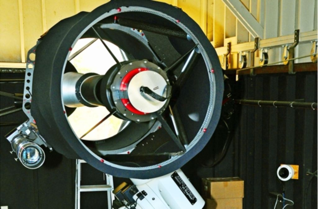 Das ferngesteuerte Teleskop der Uni Stuttgart steht in der Sierra Nevada ein, weil die Lichtverhältnisse optimal sind. Foto: Zintz