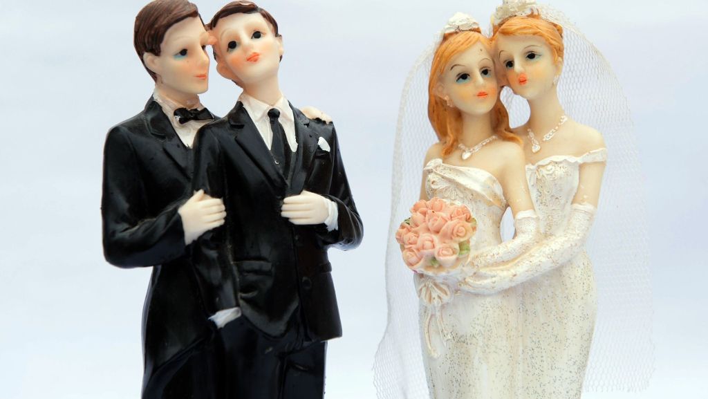 Ehe für alle tritt in Kraft: Homosexuelle befürchten Verfassungsklage