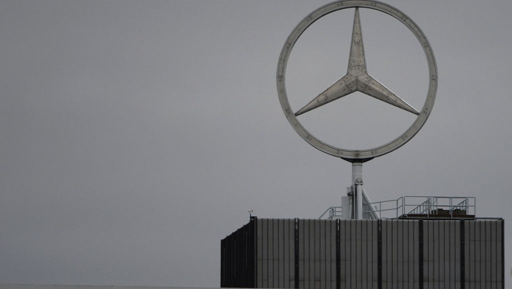 Streit bei Daimler: Eine   Million Überstunden in Untertürkheim
