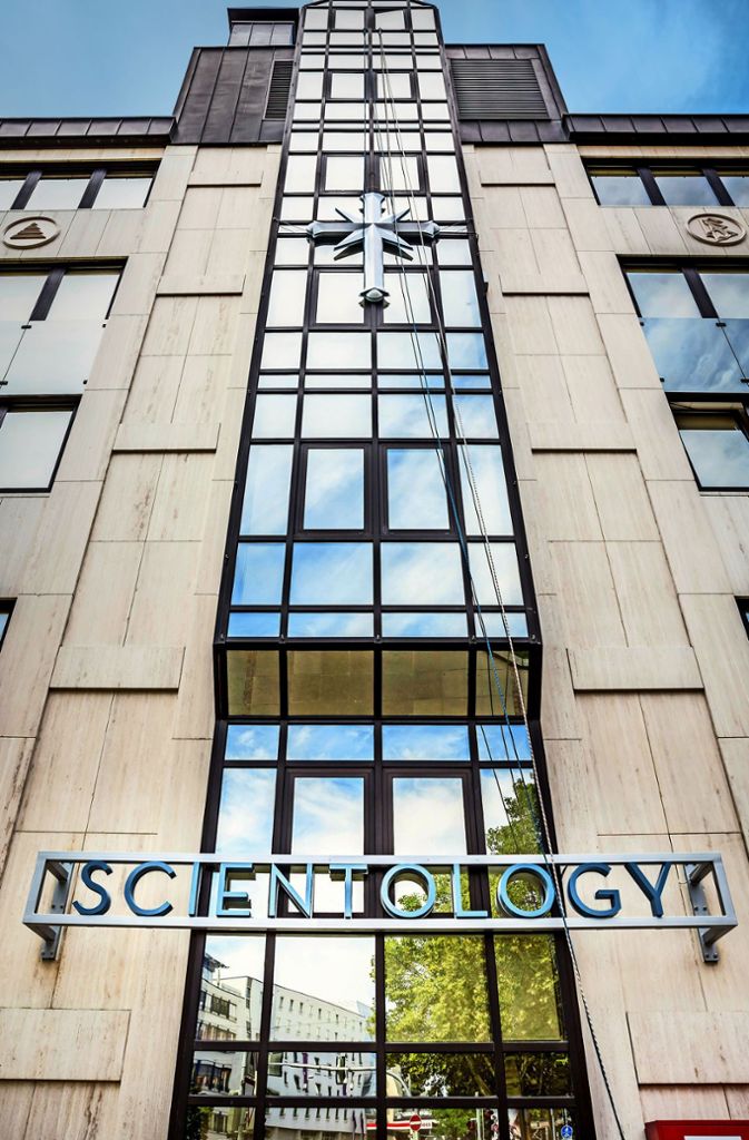 Die Stuttgarter Niederlassung hat Scientology laut den Beobachtern vom Verfassungsschutz als sogenannte Ideale Org angelegt – ein Zentrum mit Strahlkraft über die Landeshauptstadt hinaus.