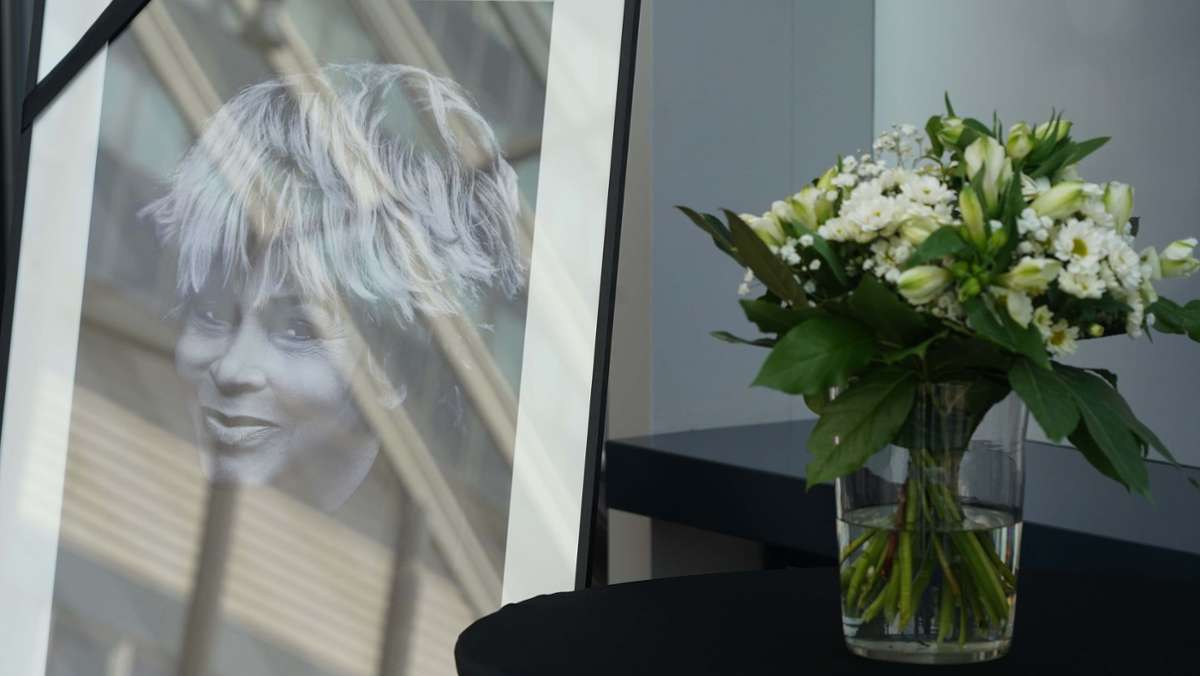 Zum Tod von Tina Turner: Musical-Gäste in Stuttgart trauern um die Rock-Ikone