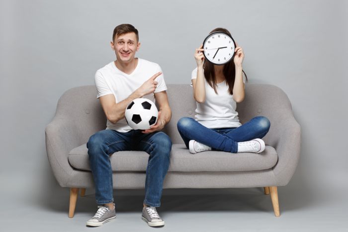 Wie lange dauert eine Halbzeit beim Fußball? (Antwort)