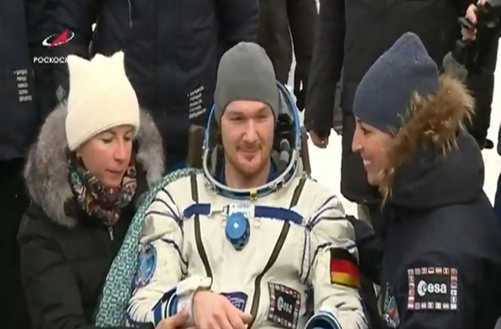Der Rückflug von der Internationalen Raumstation ISS hatte mehr als drei Stunden gedauert.