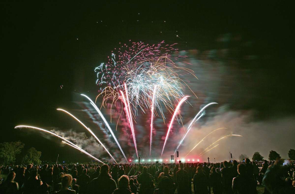 Der Himmel soll wieder brennen über dem Scharnhauser Park in Ostfildern. Das Feuerwerkspektakel „Flammende Sterne“ ist für den 19. bis zum 21. August geplant.