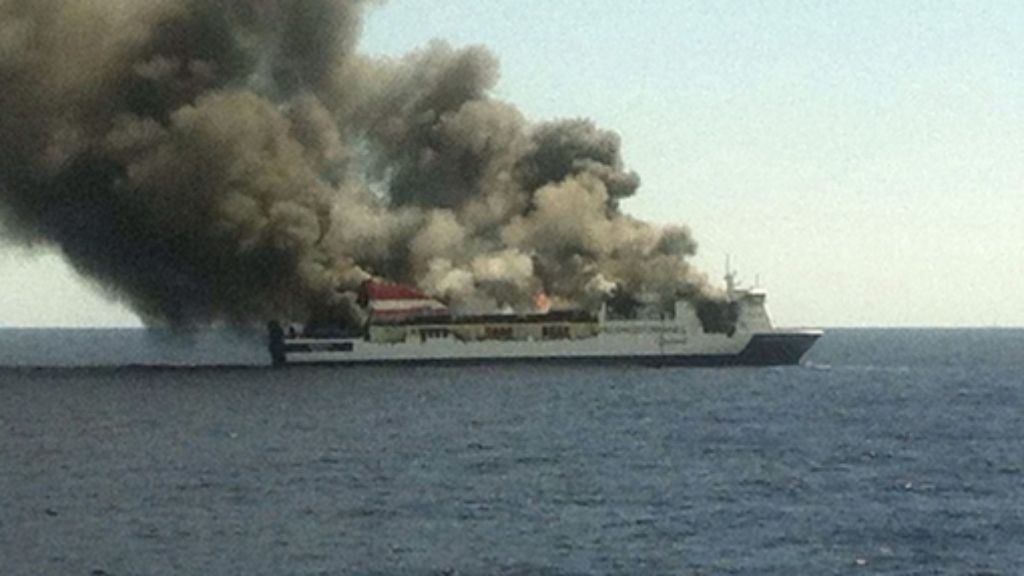 Feuer auf Mallorca-Fähre : Passagiere und Crew gerettet
