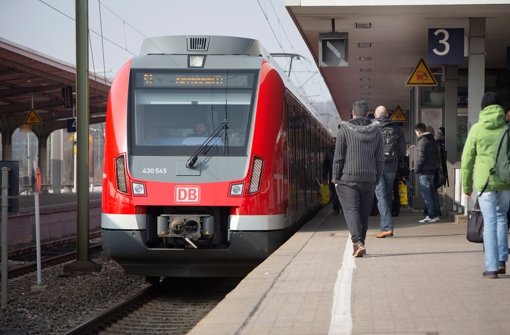 Die Probleme mit der Baureihe ET 430 kommen der DB Regio teuer zu stehen. Foto: Michael Steinert
