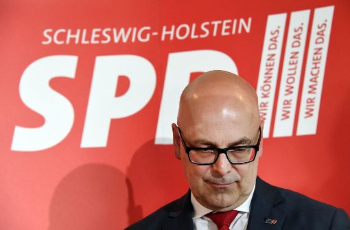 Torsten Albig, Ministerpräsident und SPD-Spitzenkandidat bei der Landtagswahl, zieht sich zurück. (Archivfoto) Foto: dpa